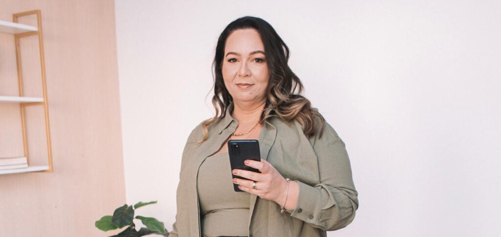 a KNS é mais do que um serviço, é uma ponte que conecta mulheres, gera oportunidades e promove liberdade
