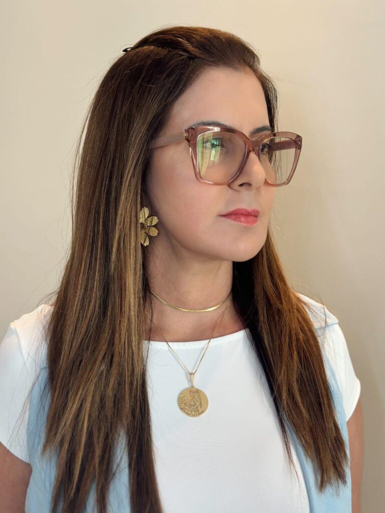  Foi assim que surgiu a AF Semijoias com Propósito, uma marca que une beleza, identidade e espiritualidade.